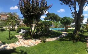 Abla Guest House